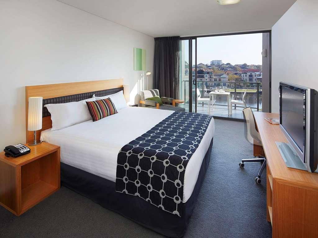 East Perth Suites Hotel Exteriér fotografie