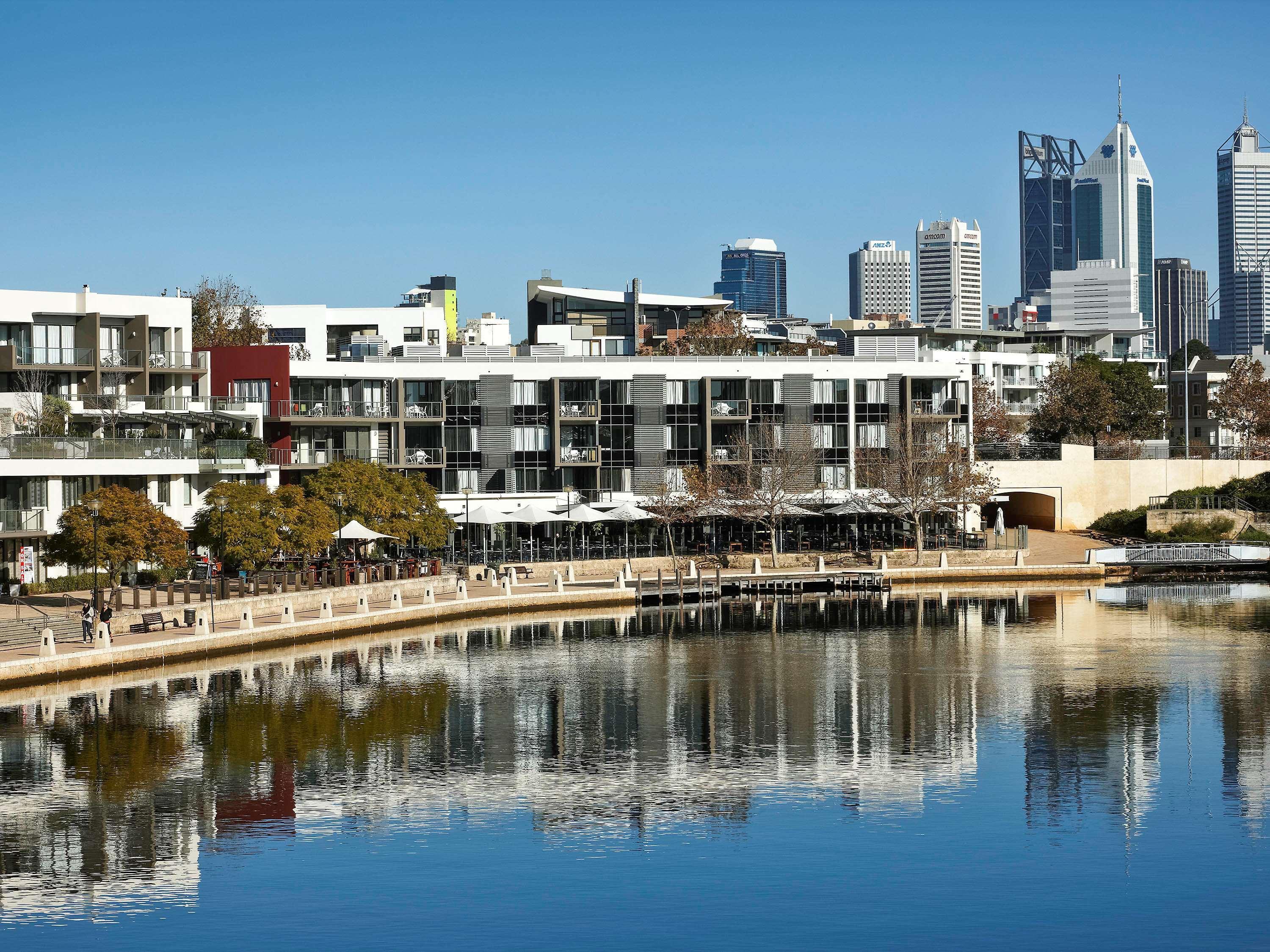East Perth Suites Hotel Exteriér fotografie