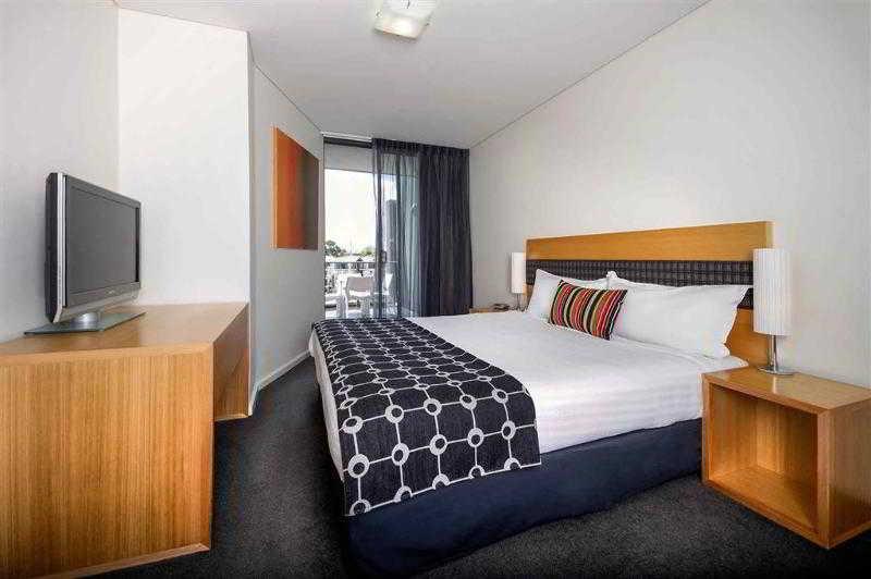 East Perth Suites Hotel Exteriér fotografie