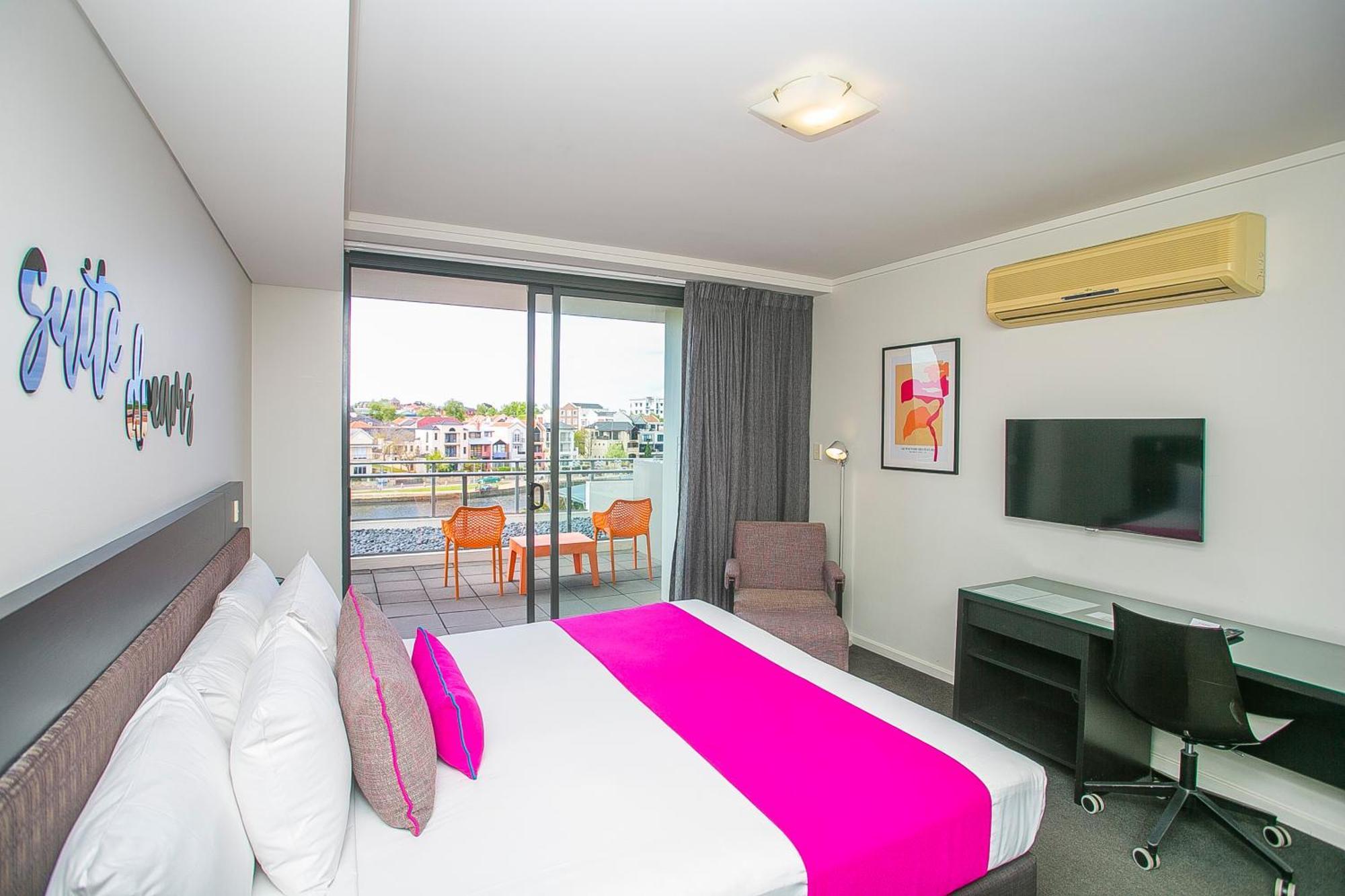 East Perth Suites Hotel Exteriér fotografie