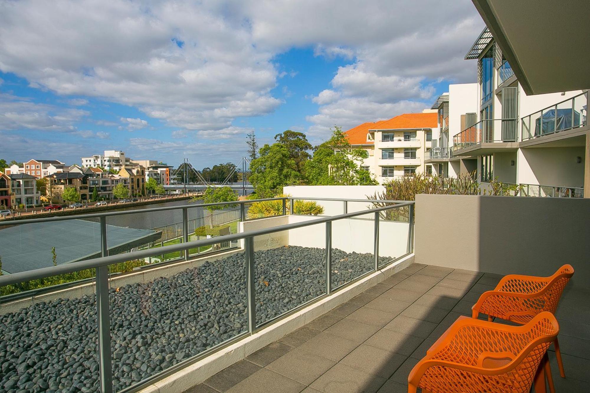 East Perth Suites Hotel Exteriér fotografie