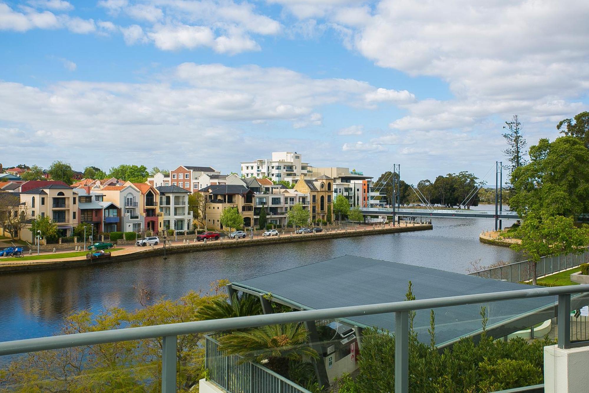 East Perth Suites Hotel Exteriér fotografie