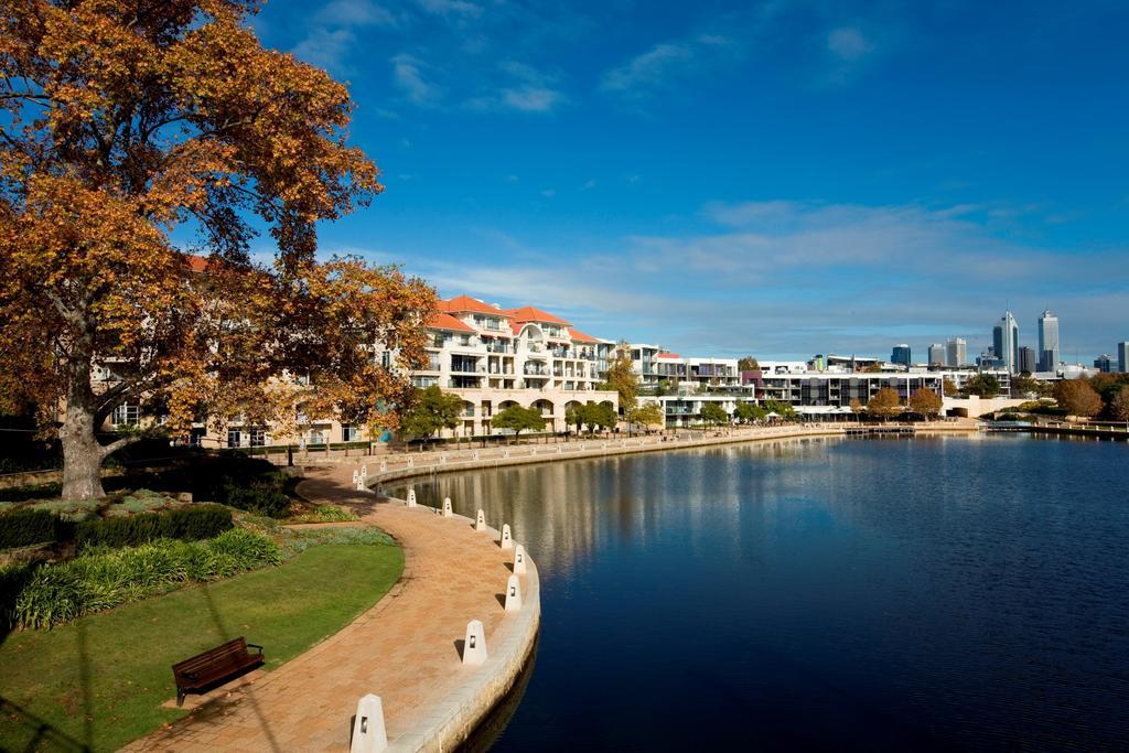 East Perth Suites Hotel Exteriér fotografie
